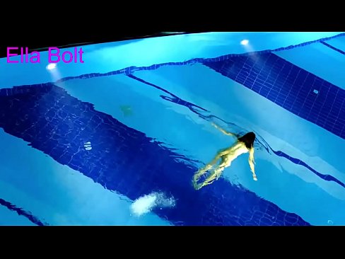 ❤️ എനിക്ക് കാണുന്നത് നിർത്താൻ കഴിയില്ല, ELLA BOLT റിസോർട്ട് പൂളിൽ നഗ്നയായി നീന്തുന്ന യുവ സുന്ദരിയെ പിടികൂടി ☑ സൂപ്പർ അശ്ലീലം അശ്ലീലത്തിൽ ml.pornoreino-com.ru ﹏